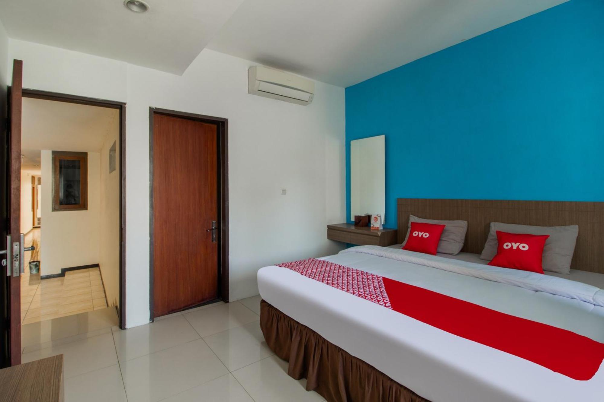 Oyo Flagship 3753 Cassa Dua Hotel Cimahi Экстерьер фото