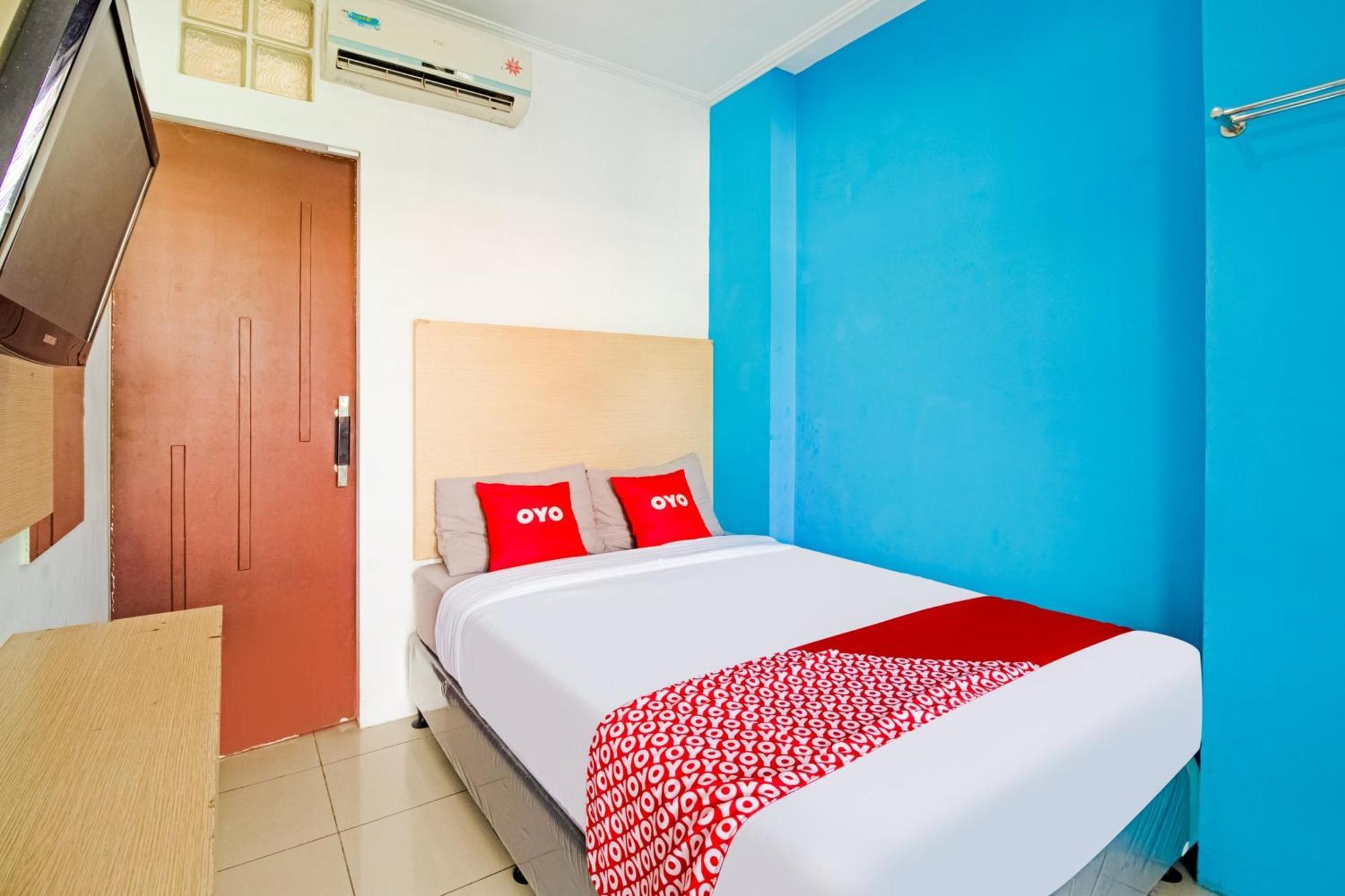 Oyo Flagship 3753 Cassa Dua Hotel Cimahi Экстерьер фото